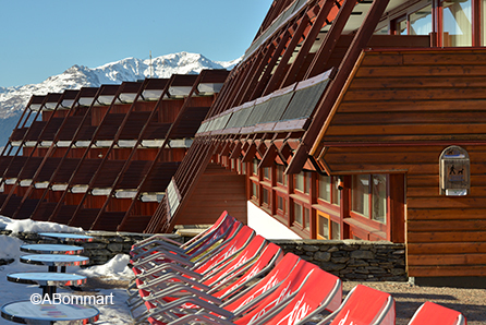 Les Arcs 1600, station de ski ,Immeuble La Cachette, architecte Charlotte Perriand, sports d\'hiver