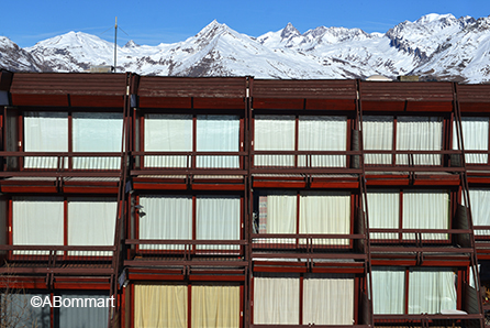 Les Arcs 1600, station de ski ,Immeuble La Cachette,Architecture, Charlotte Perriand, sports d\'hiver  